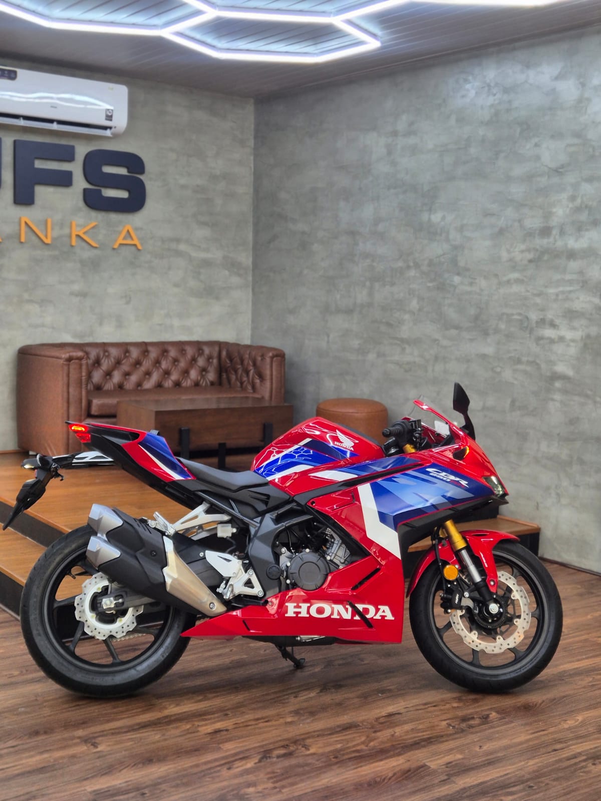 2025 HONDA CBR 250 RR MC51-1600557