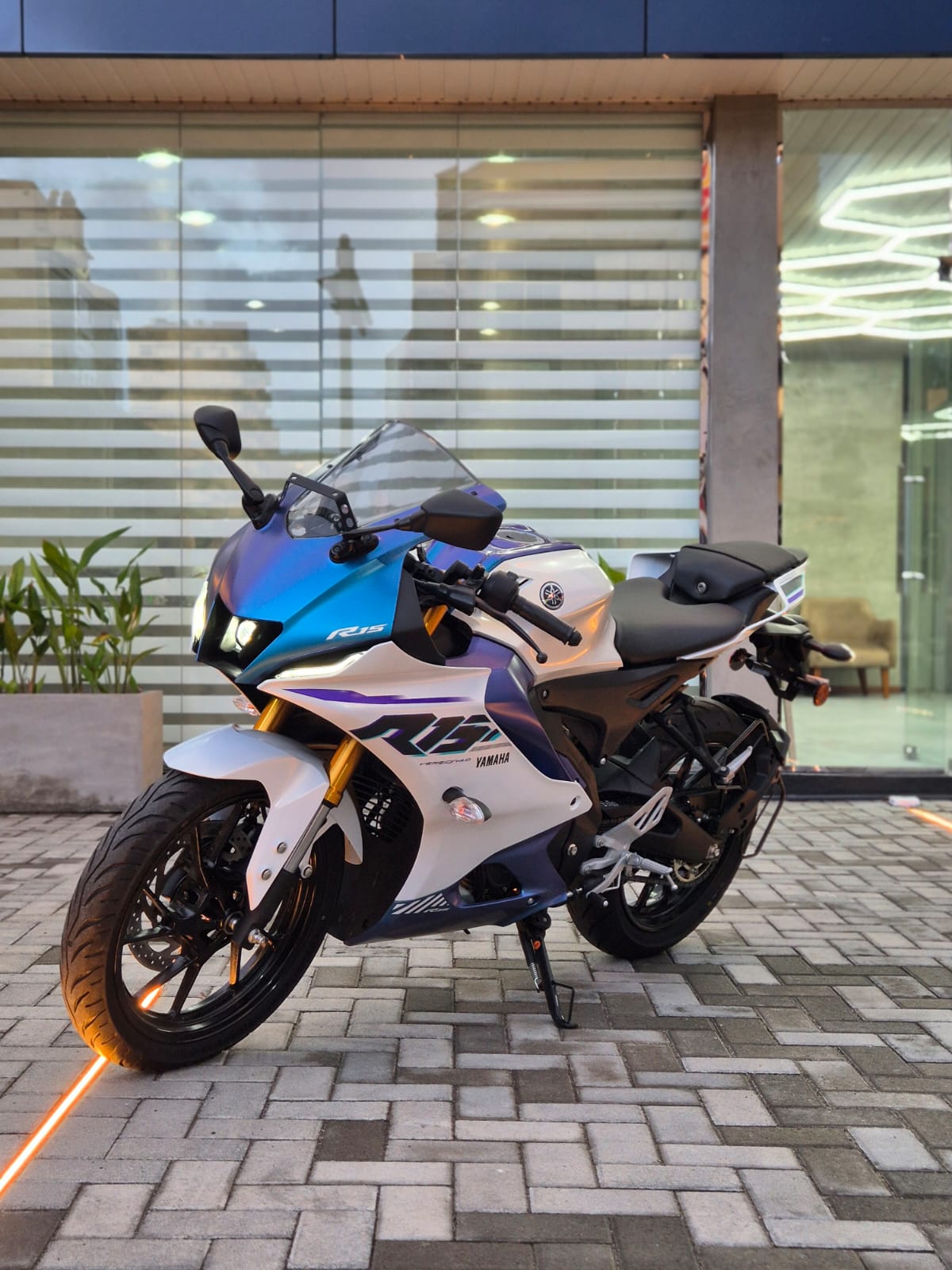 YAMAHA R15 ME1RGA924T0027368