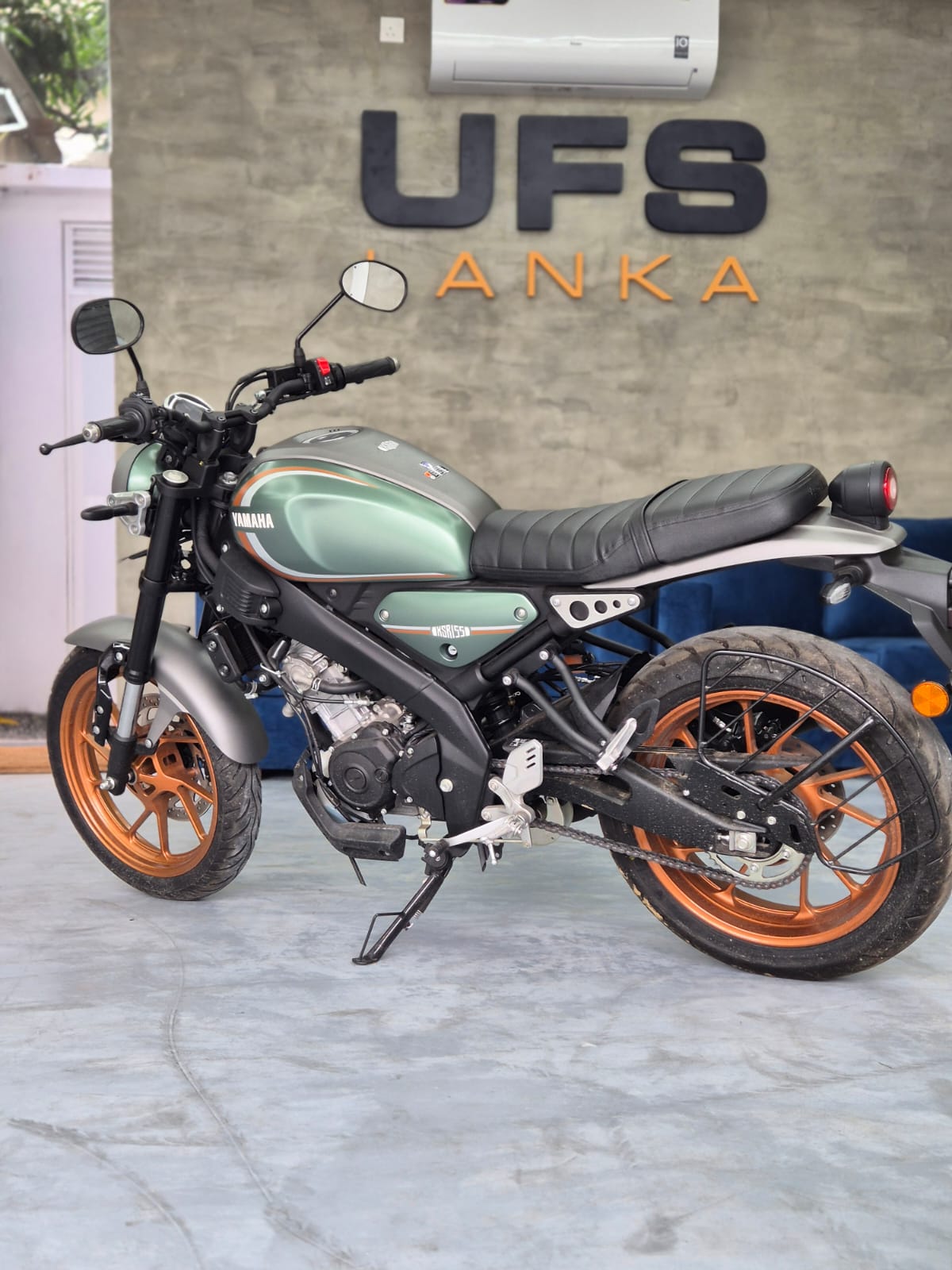 YAMAHA XSR ME1RGB71BS0002404