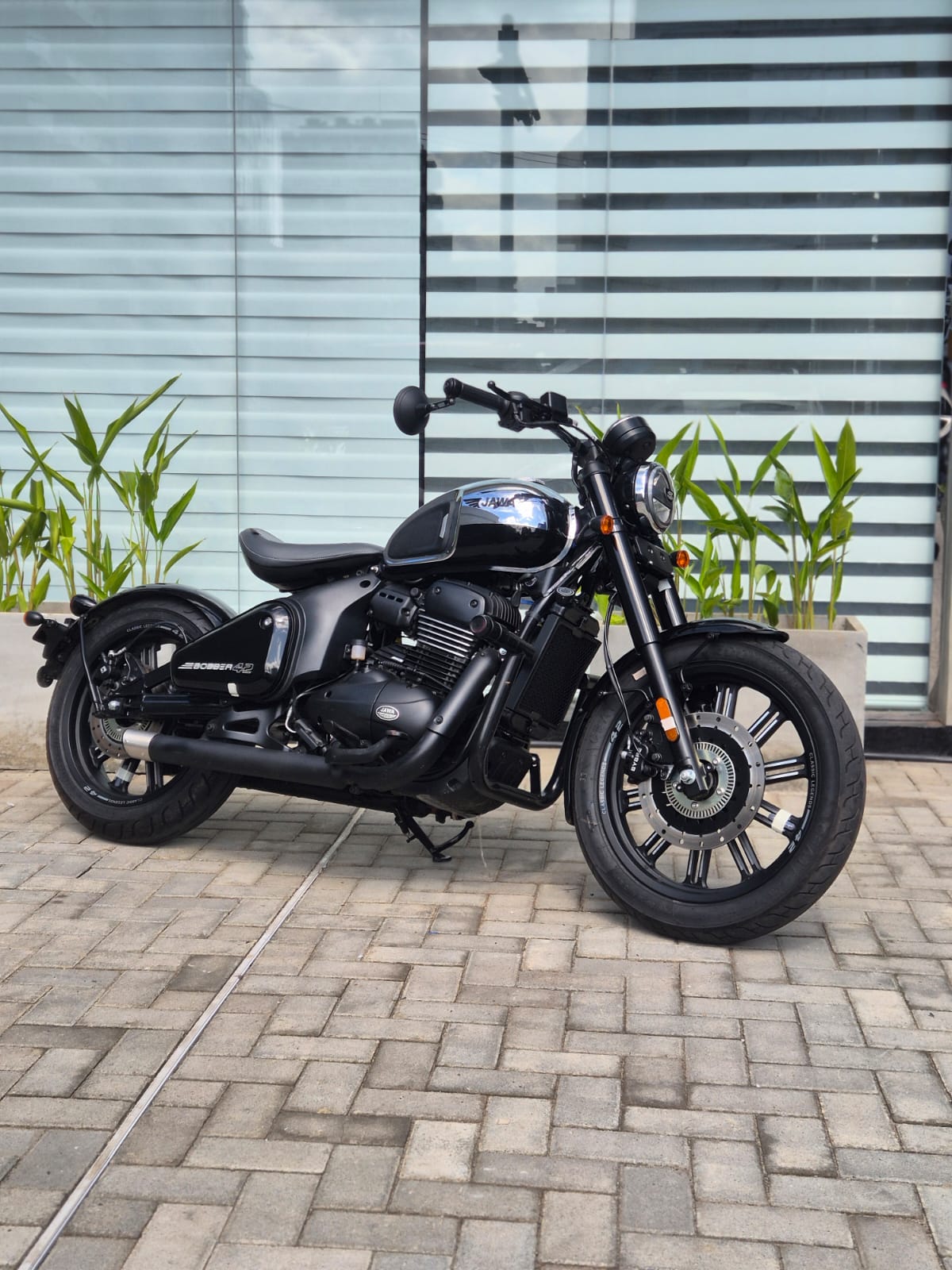 JAWA  42 BOBBER