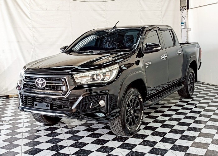TOYOTA DOUBLE CAB 1747 MR0BA3CDXXXXXXXXX