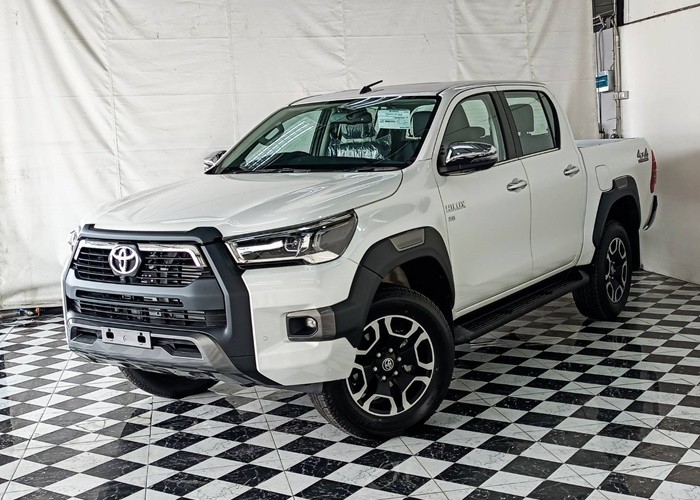TOYOTA DOUBLE CAB 21575 MR0BA3CDXXXXXXXXX