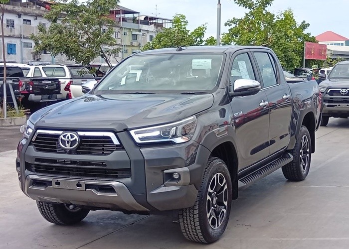 TOYOTA DOUBLE CAB 28025 MR0BA3CDXXXXXXXXX