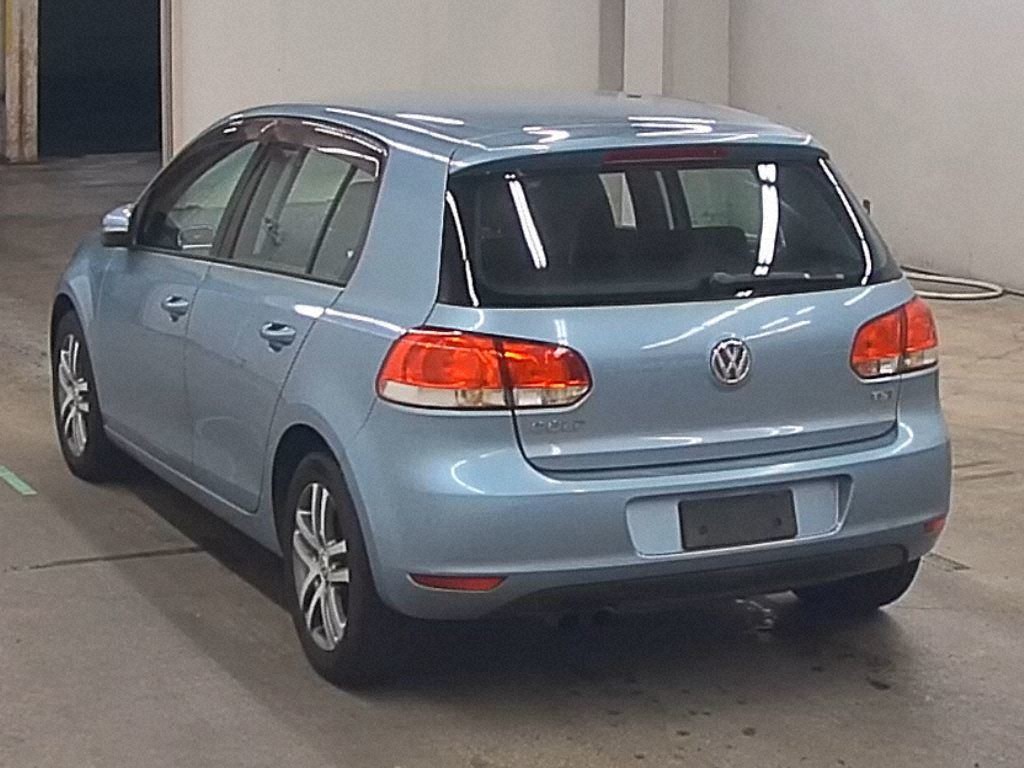 2011 VW GOLF 339120