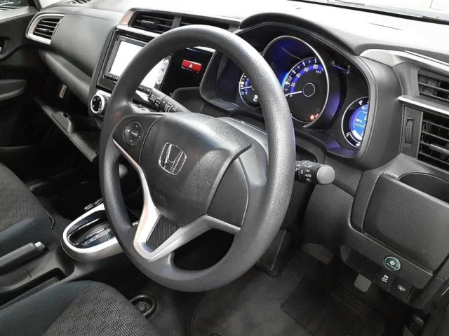 2013 HONDA FIT GK3-3011028