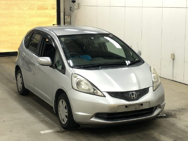 2010 HONDA FIT GE6-3001179