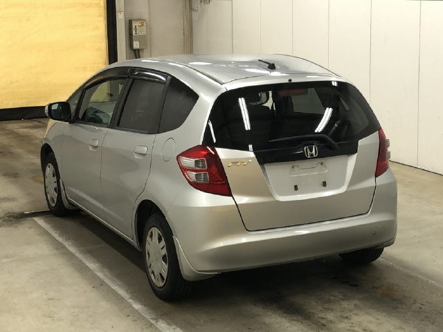 2010 HONDA FIT GE6-3001179