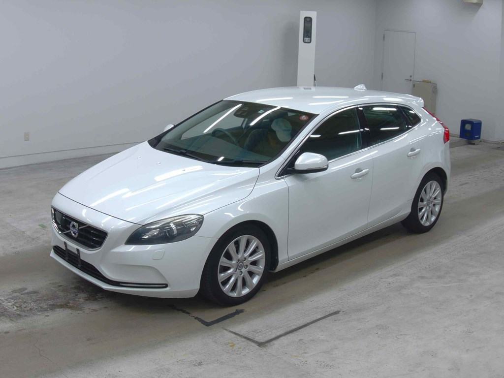 2013 VOLVO V40 4164T-2097599