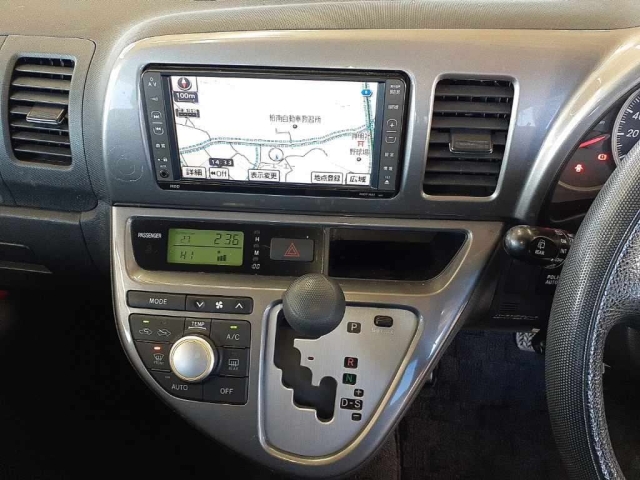 2008 TOYOTA WISH ZNE10-0405393