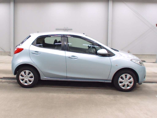 2010 MAZDA DEMIO DE3FS-282877