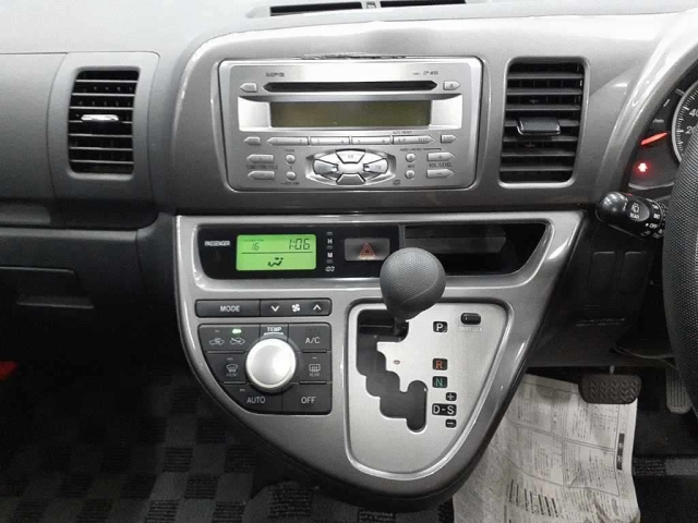 2008 TOYOTA WISH ZNE10-0402912