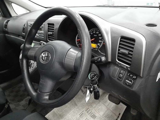 2008 TOYOTA WISH ZNE10-0402912