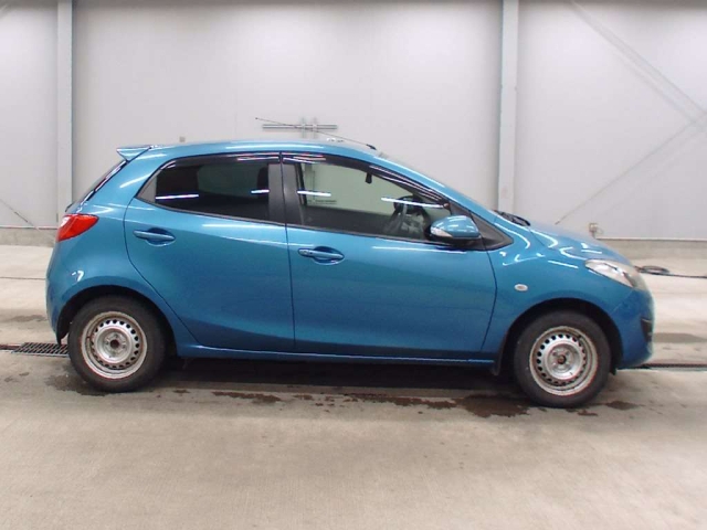 2011 MAZDA DEMIO DEJFS-117002