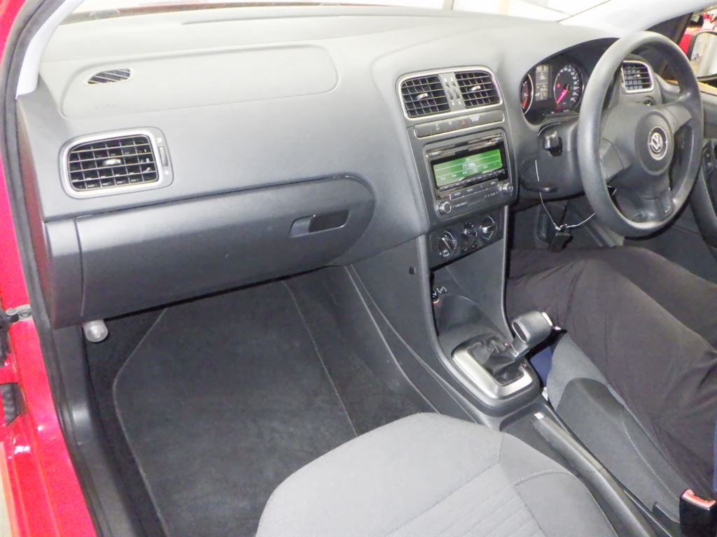2010 VW POLO 17796