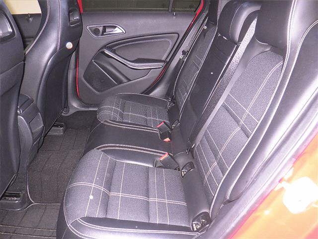 2013 MERCEDES A180 WDD1760422J158195