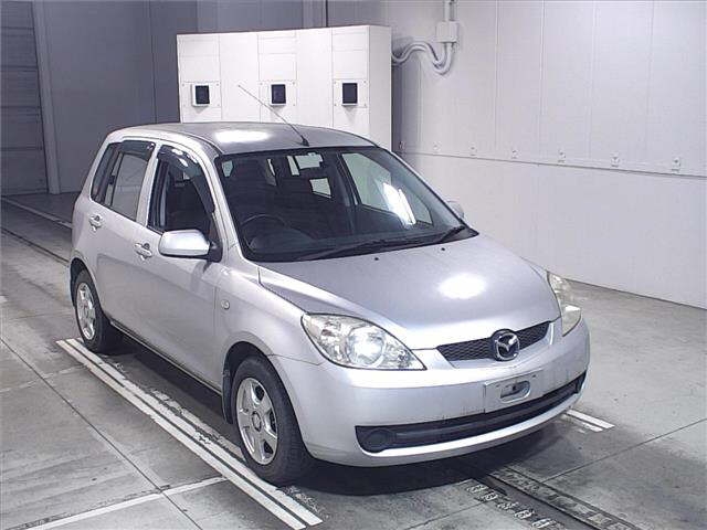 2005 MAZDA DEMIO DY3W-423424
