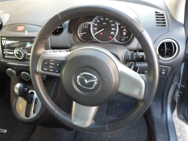 2011 MAZDA DEMIO DEJFS-111700