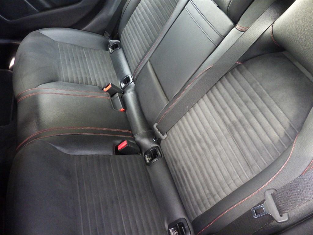 2013 MERCEDES A180 SPORTS WDD1760422J108150