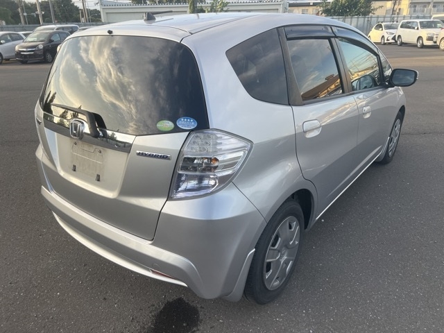 2011 HONDA FIT GP1-1073688