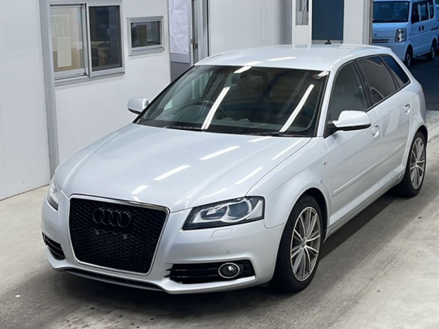 2011 AUDI A3 WAUZZZ8P1CA029456