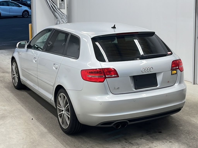 2011 AUDI A3 WAUZZZ8P1CA029456