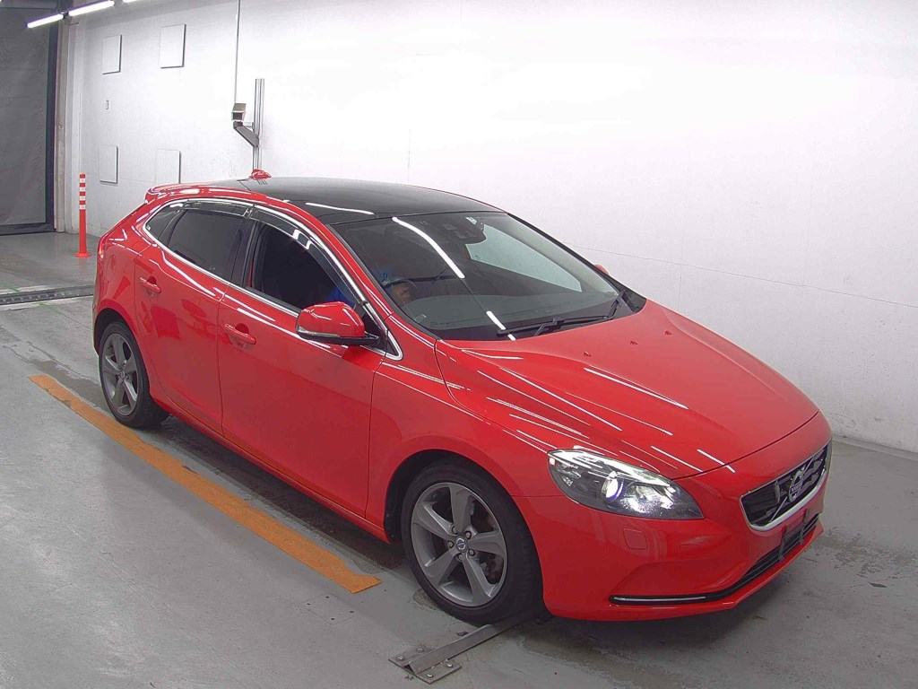 2013 VOLVO V40 2082661