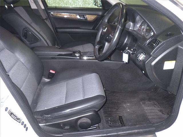 2008 MERCEDES C CLASS WDD2040412A138582