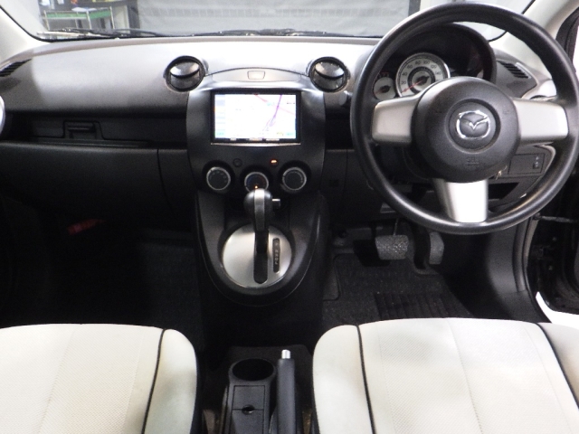 2010 MAZDA DEMIO DE3FS-294526
