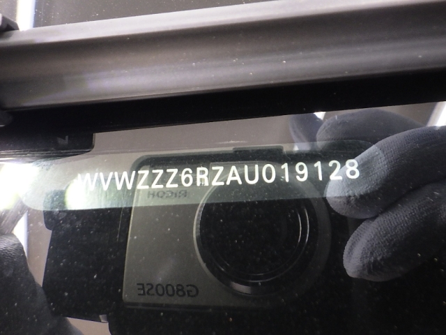 2010 VW POLO AU019128