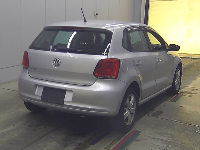 2010 VW POLO AU019128