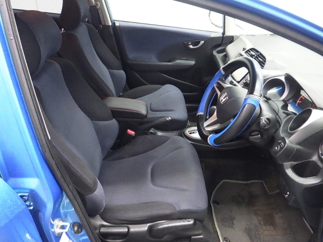 2009 HONDA FIT GE6-1301147