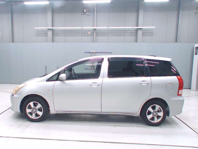 2006 TOYOTA WISH ZNE10-0332612