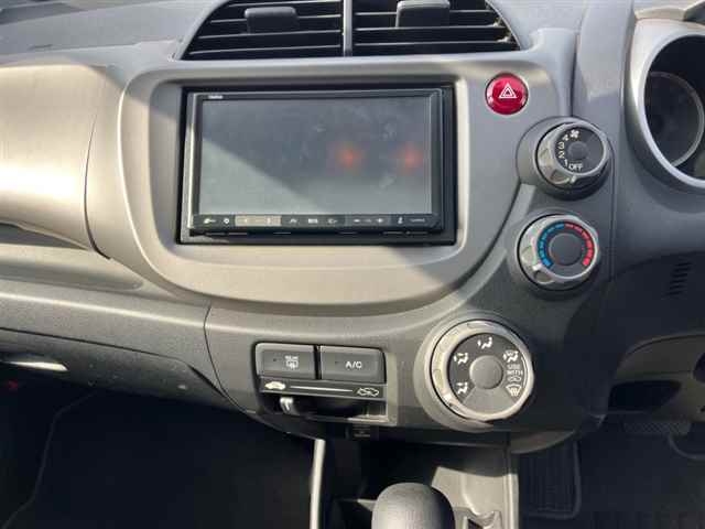 2010 HONDA FIT GE6-1381866