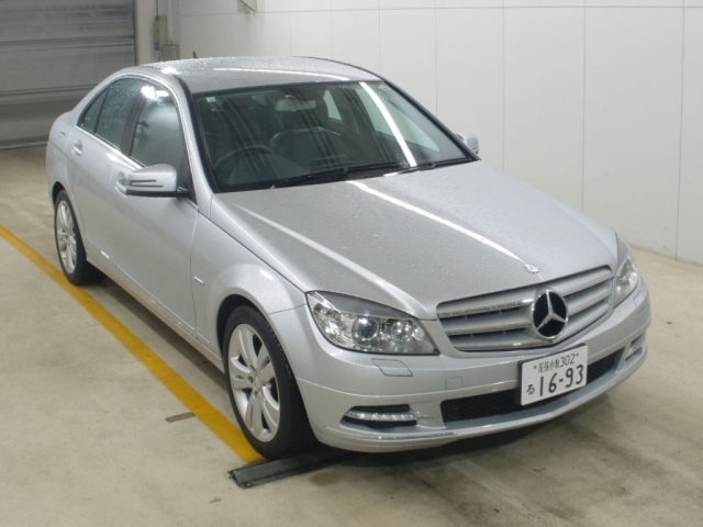 2010 MERCEDES BENZ WDD2040482A445825