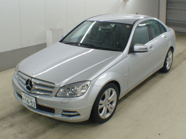 2010 MERCEDES BENZ WDD2040482A445825
