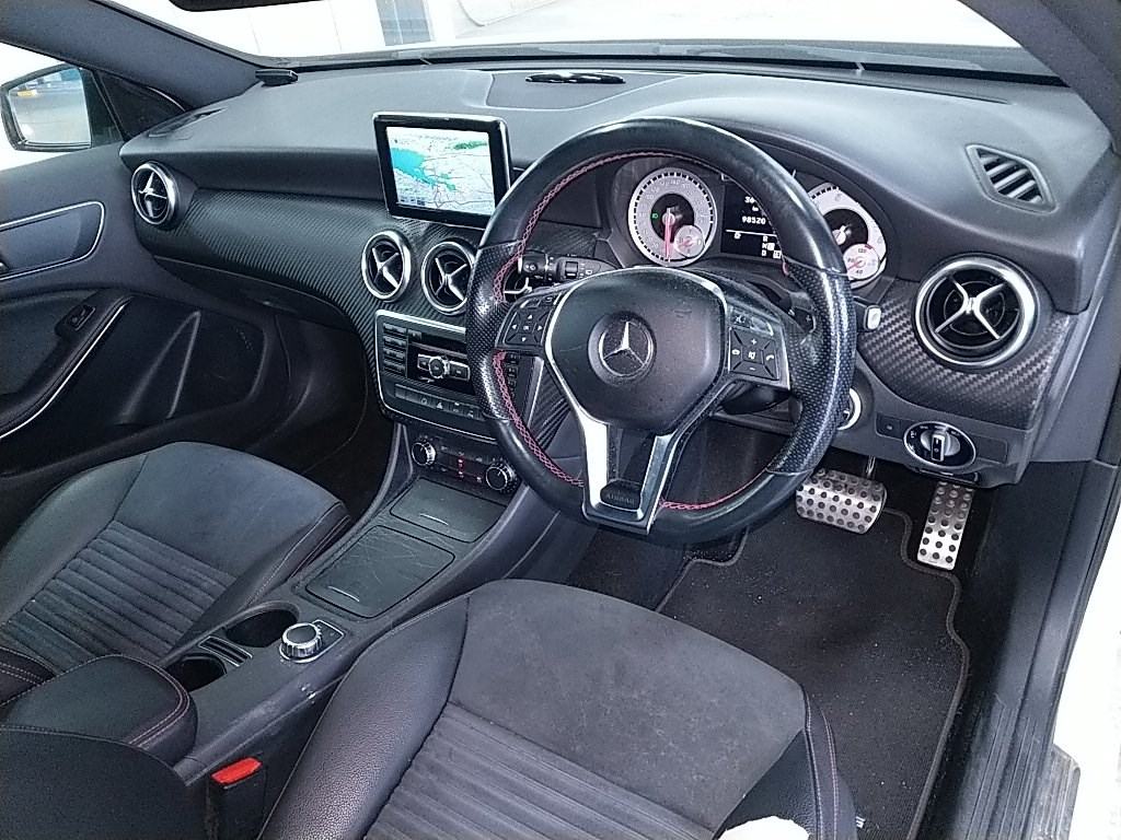 2013 MERCEDES A180 SPORTS 176042-029202