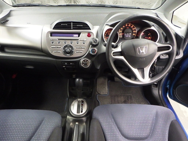 2009 HONDA FIT GE6-1230396