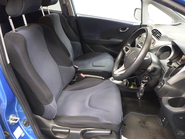 2009 HONDA FIT GE6-1230396