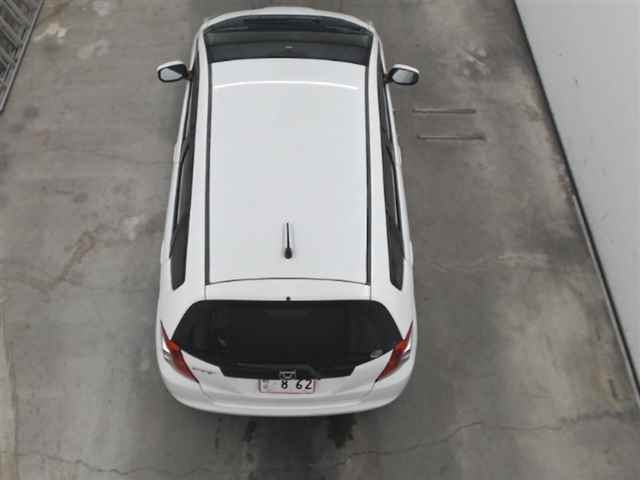 2010 HONDA FIT GE6-1387400