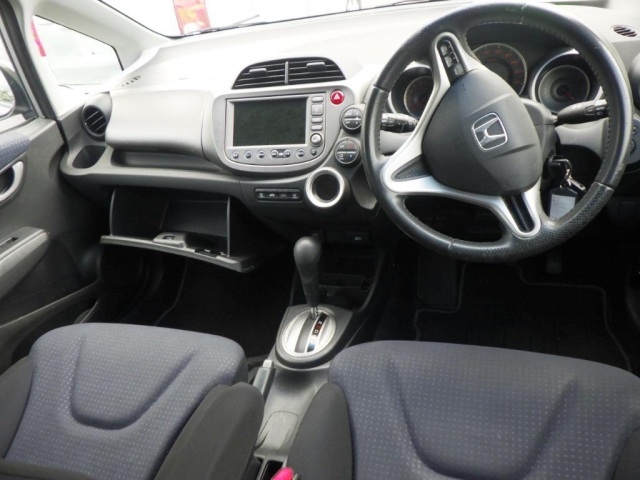 2010 HONDA FIT GE6-1383850