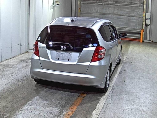 2010 HONDA FIT GE6-1383850