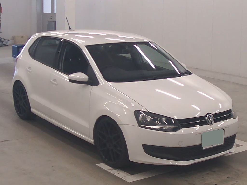 2013 VW POLO 6RCBZ-014504