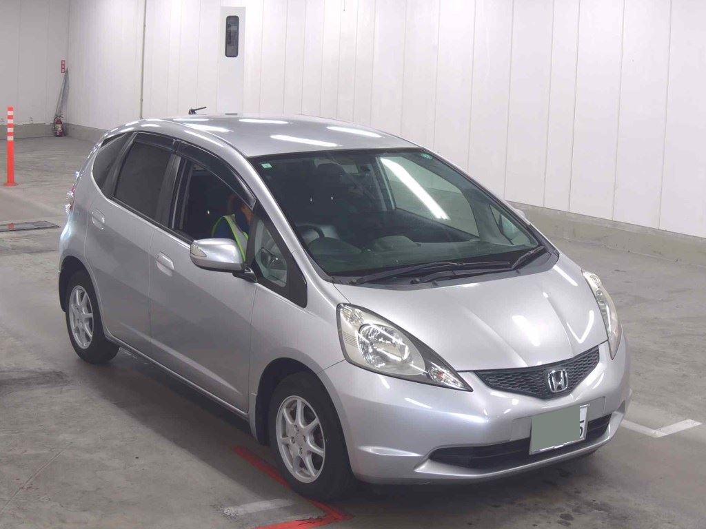 2010 HONDA FIT GE6-1360050