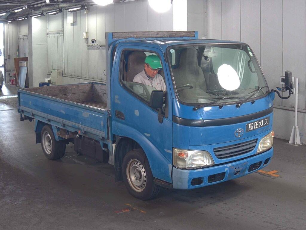 2005 TOYOTA TOYOACE TRY230-0103697