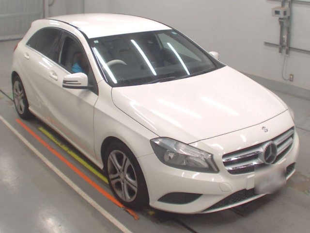 2013 MERCEDES BENZ A CLASS WDD1760422J065622