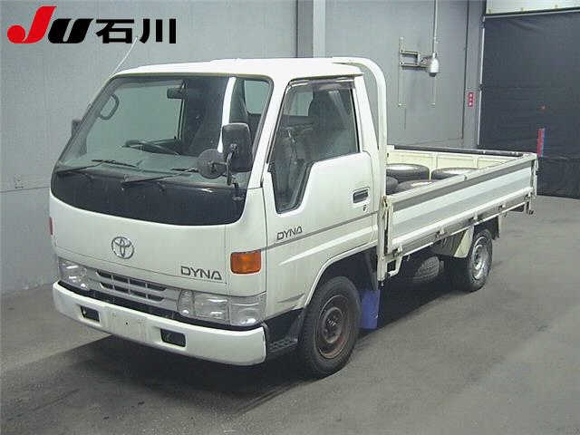 2000 TOYOTA DYNA YY101-0009632