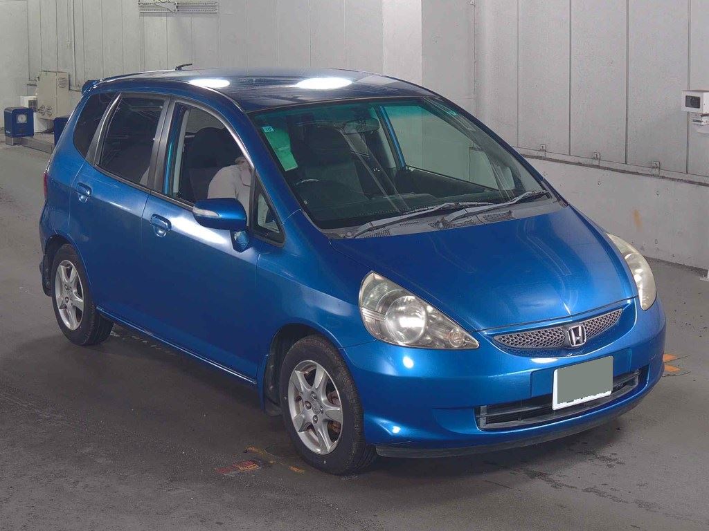 The 2005 Honda Fit Still A Surprisingly Relevant Compact Car A Deep Dive