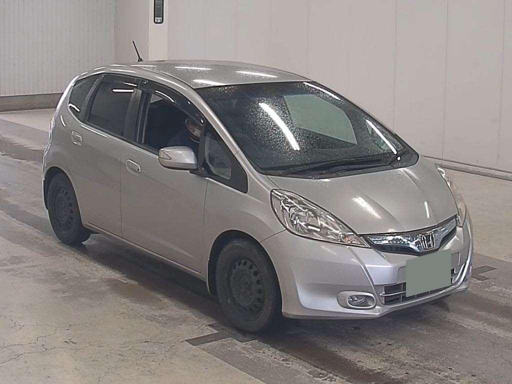 2011 HONDA FIT HYBRID GP1-1064880