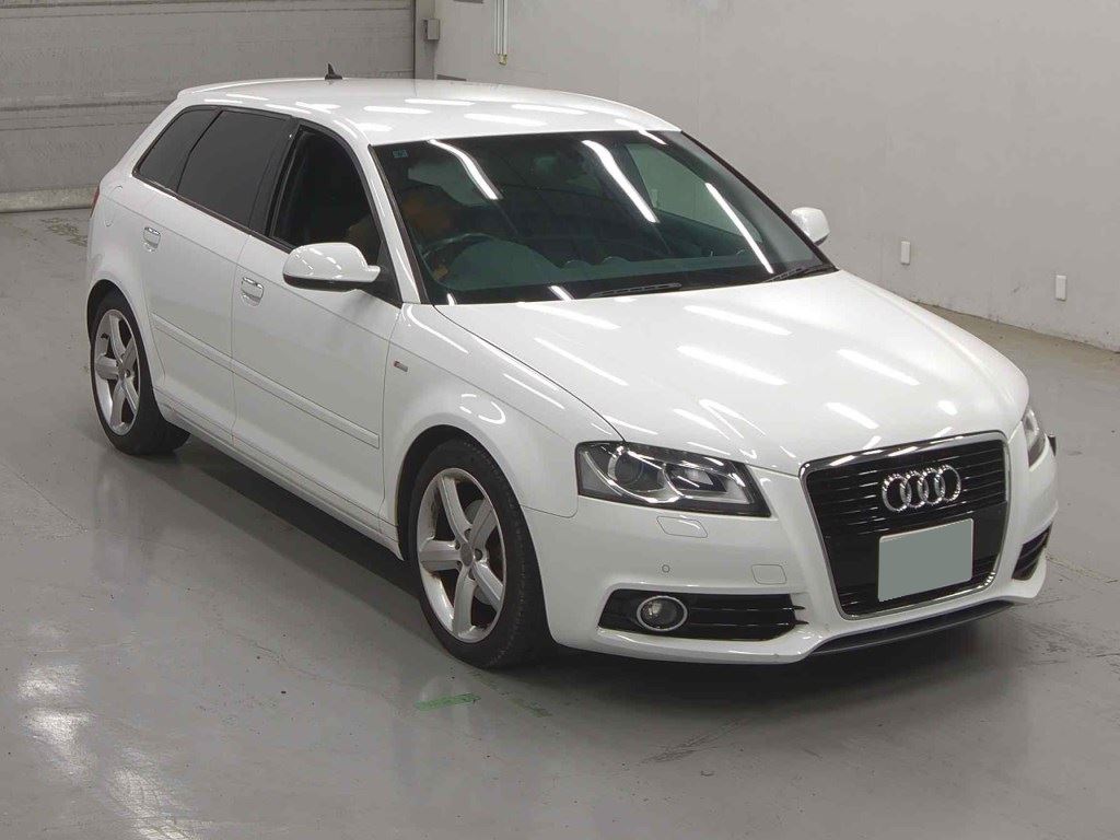 2011 AUDI A3 SPORTS 014204