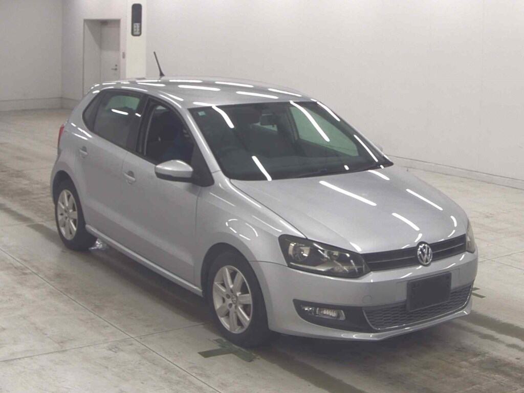 2010 VW POLO 16010